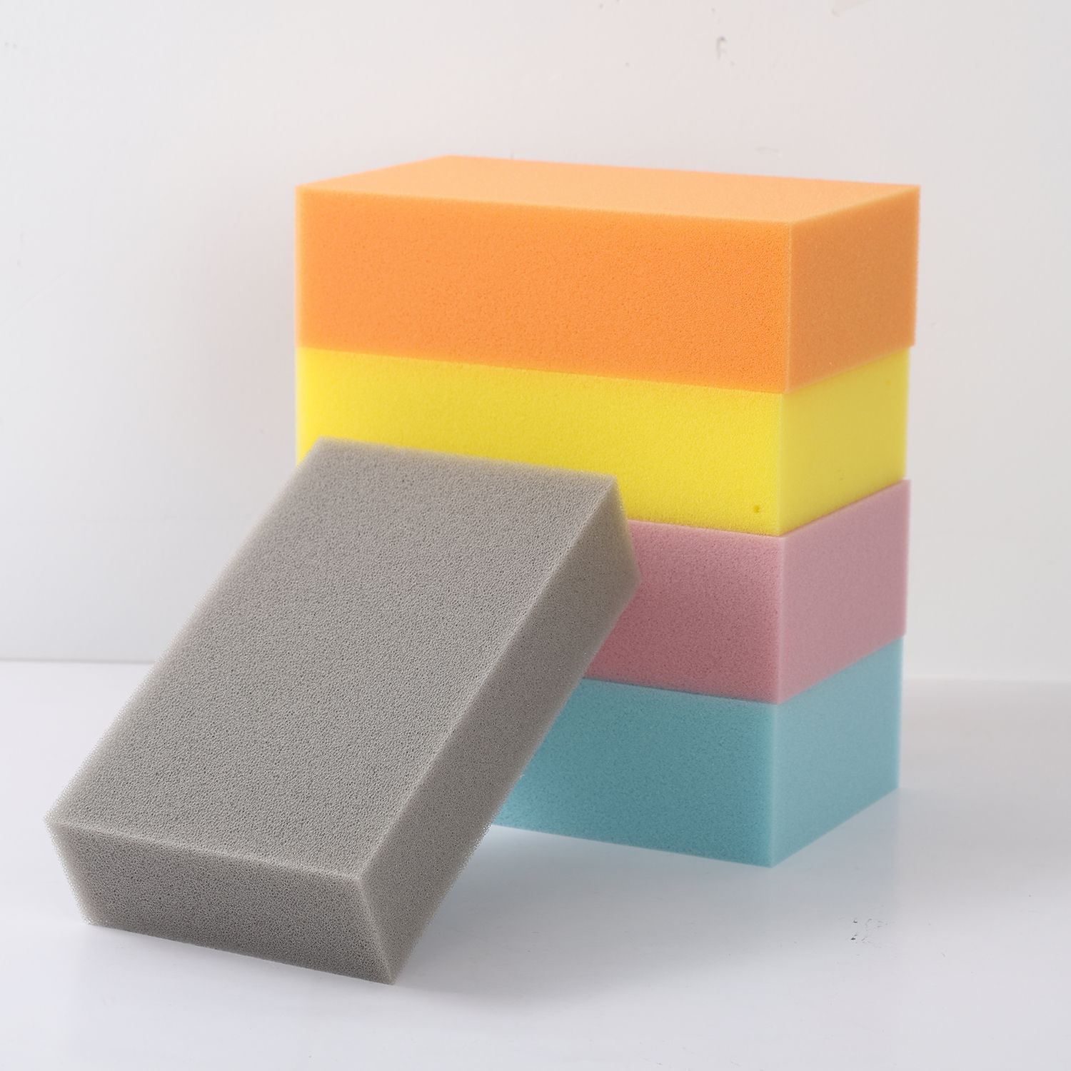 Microporous sponge
